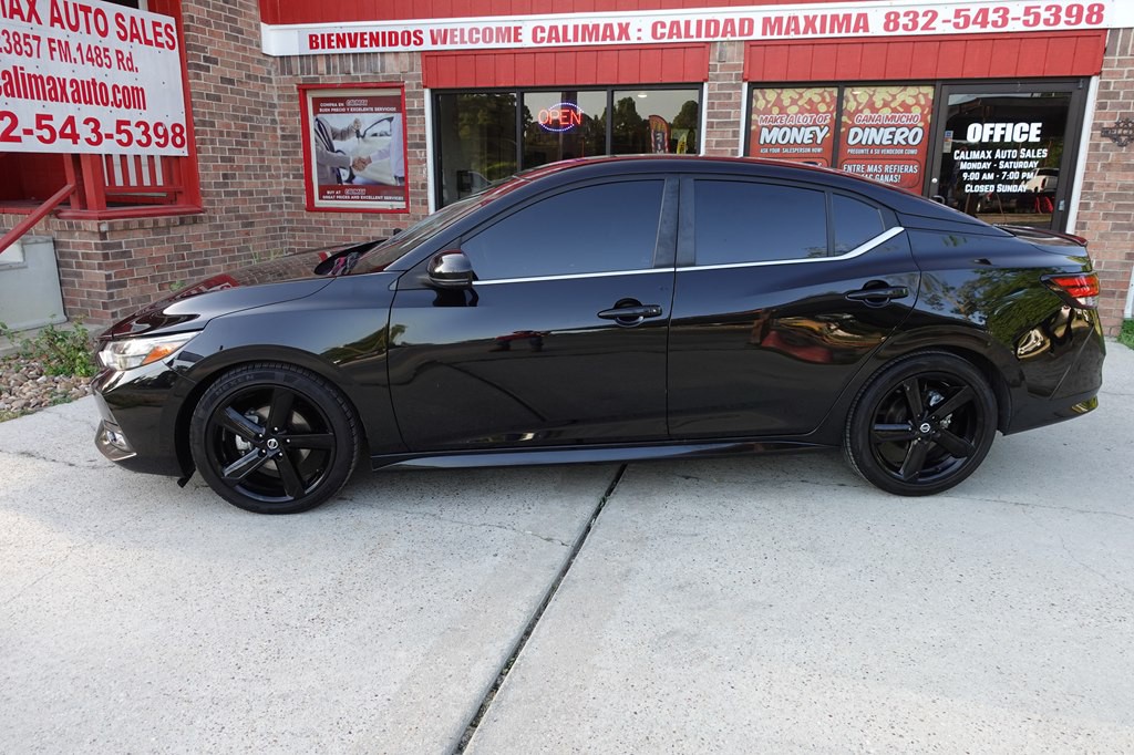 2022 Nissan Sentra Image 1