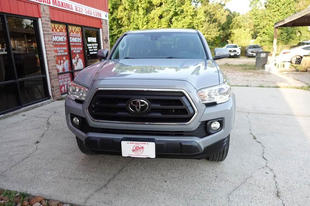 2020 Toyota Tacoma Image 9