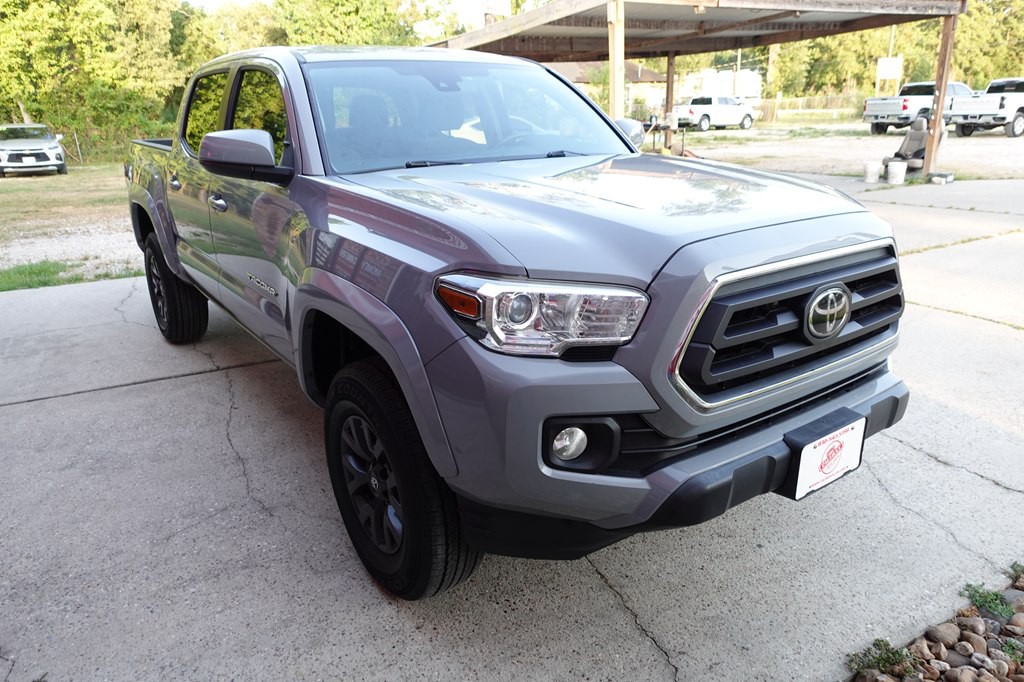 2020 Toyota Tacoma Image 10