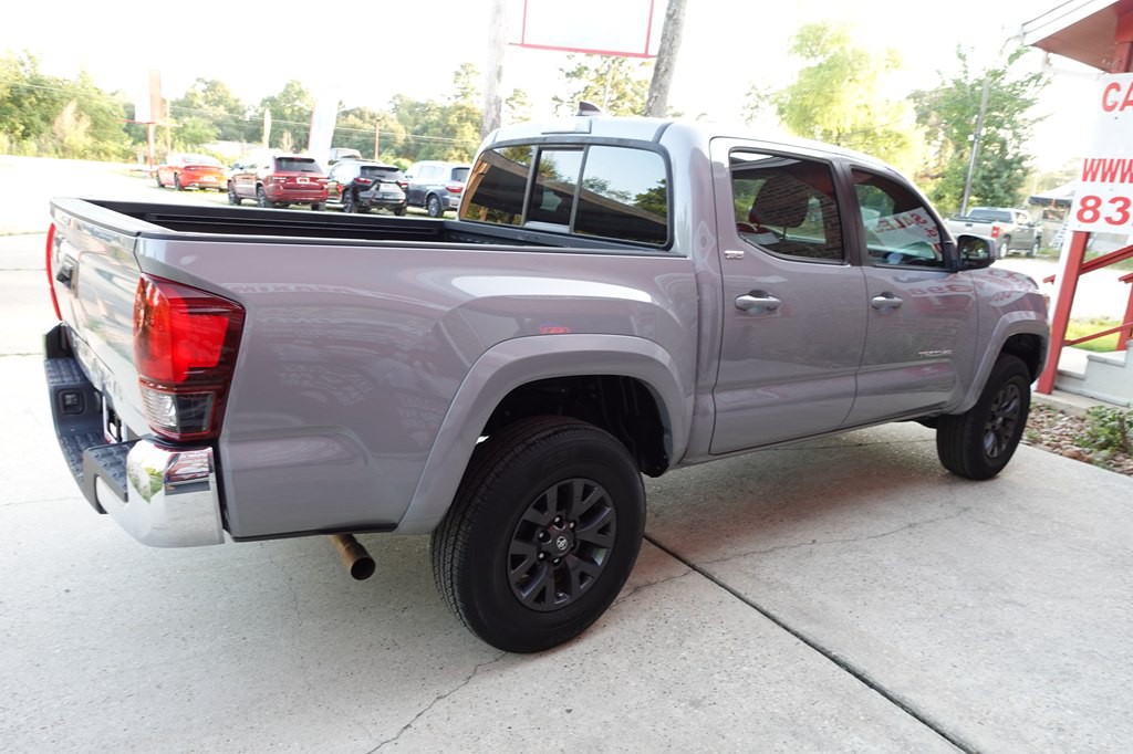 2020 Toyota Tacoma Image 13