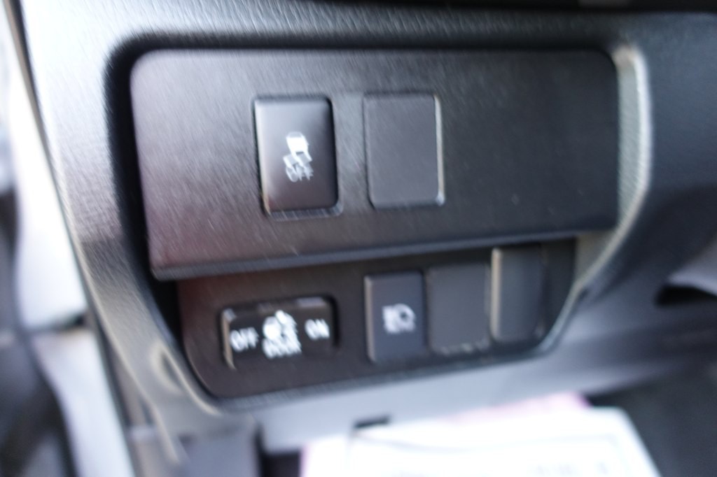 2020 Toyota Tacoma Image 34
