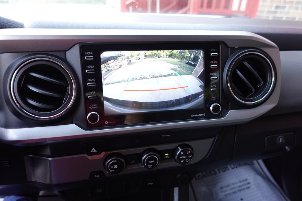2020 Toyota Tacoma Image 37