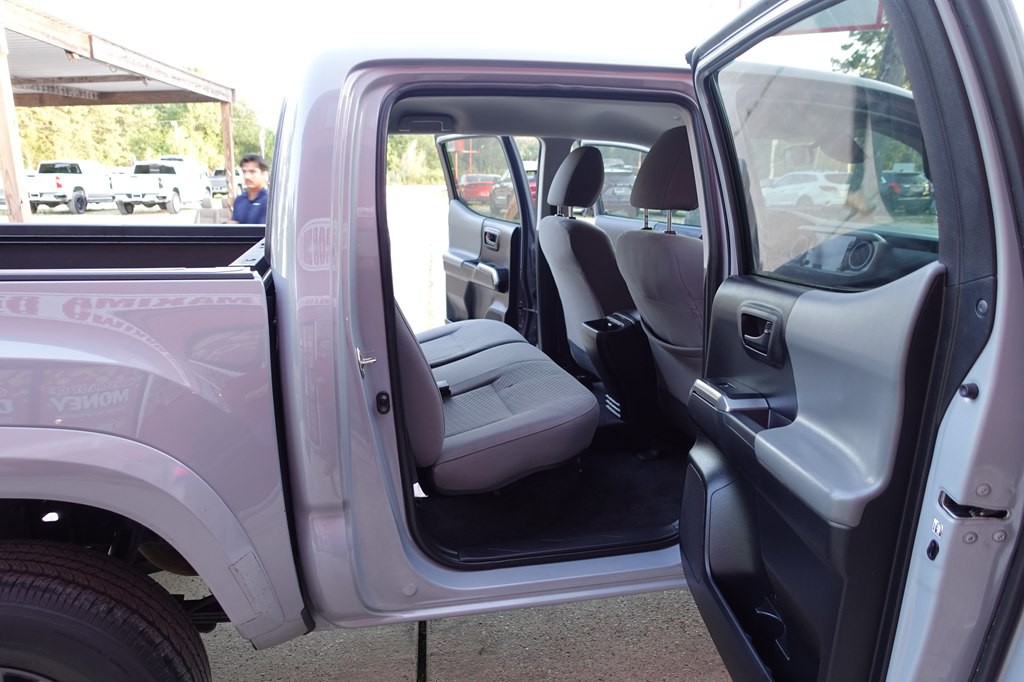 2020 Toyota Tacoma Image 51
