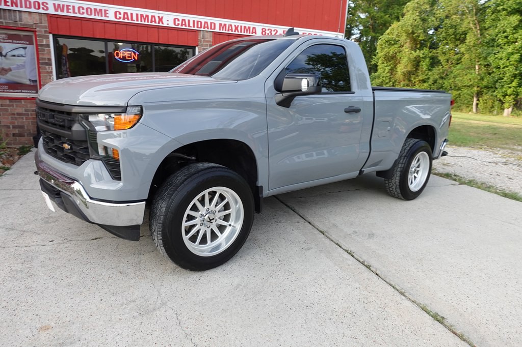 2024 Chevrolet Silverado 1500 Image 4