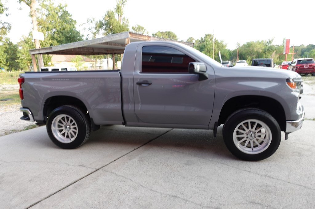 2024 Chevrolet Silverado 1500 Image 12