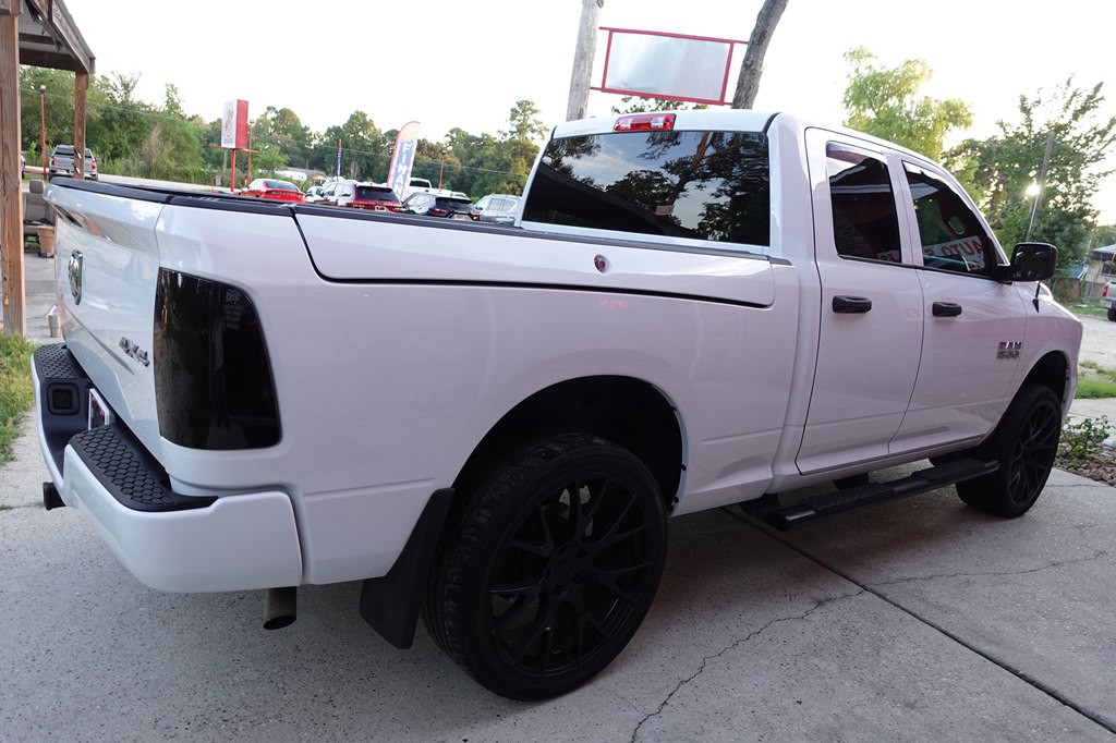 2016 RAM 1500 Image 15
