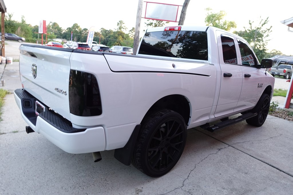 2016 RAM 1500 Image 16