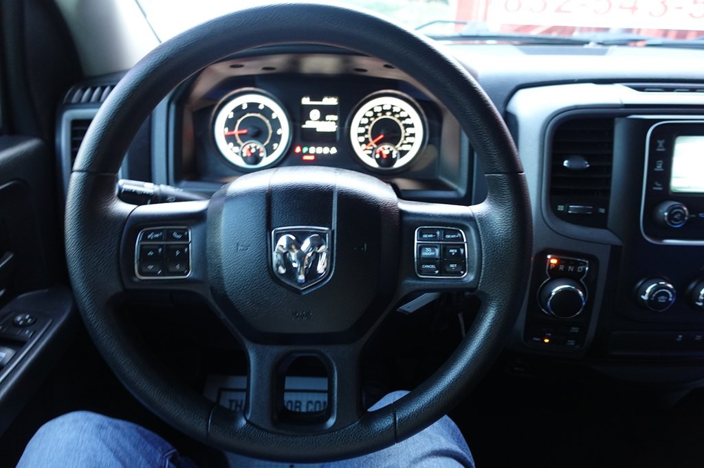 2016 RAM 1500 Image 38