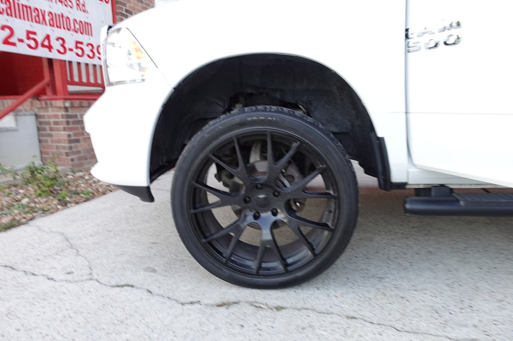 2016 RAM 1500 Image 41