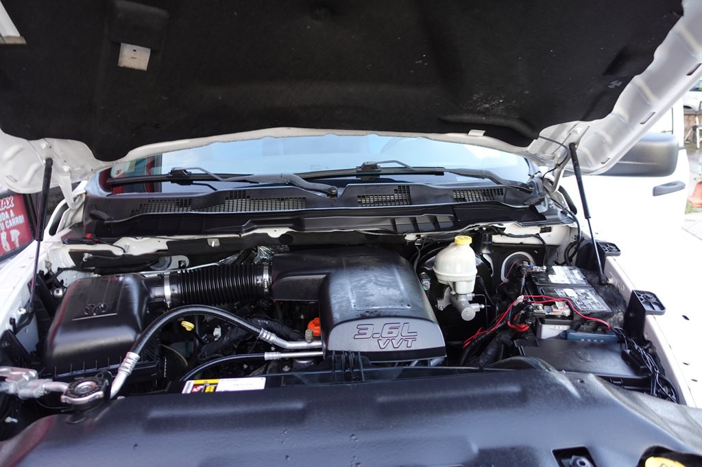 2016 RAM 1500 Image 43