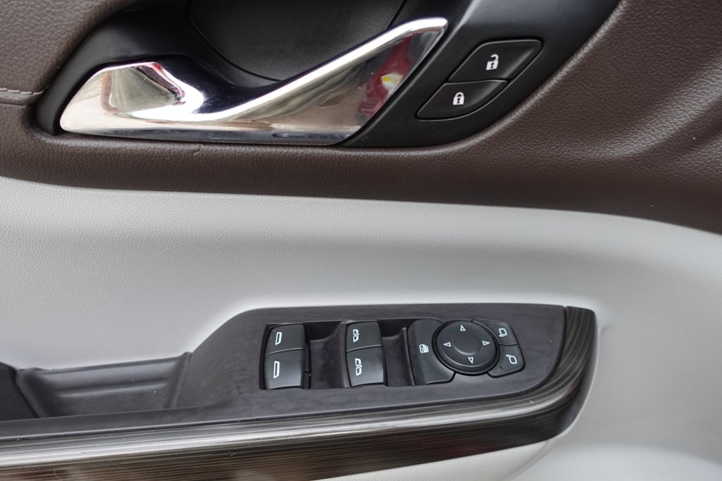 2020 GMC Acadia Image 28