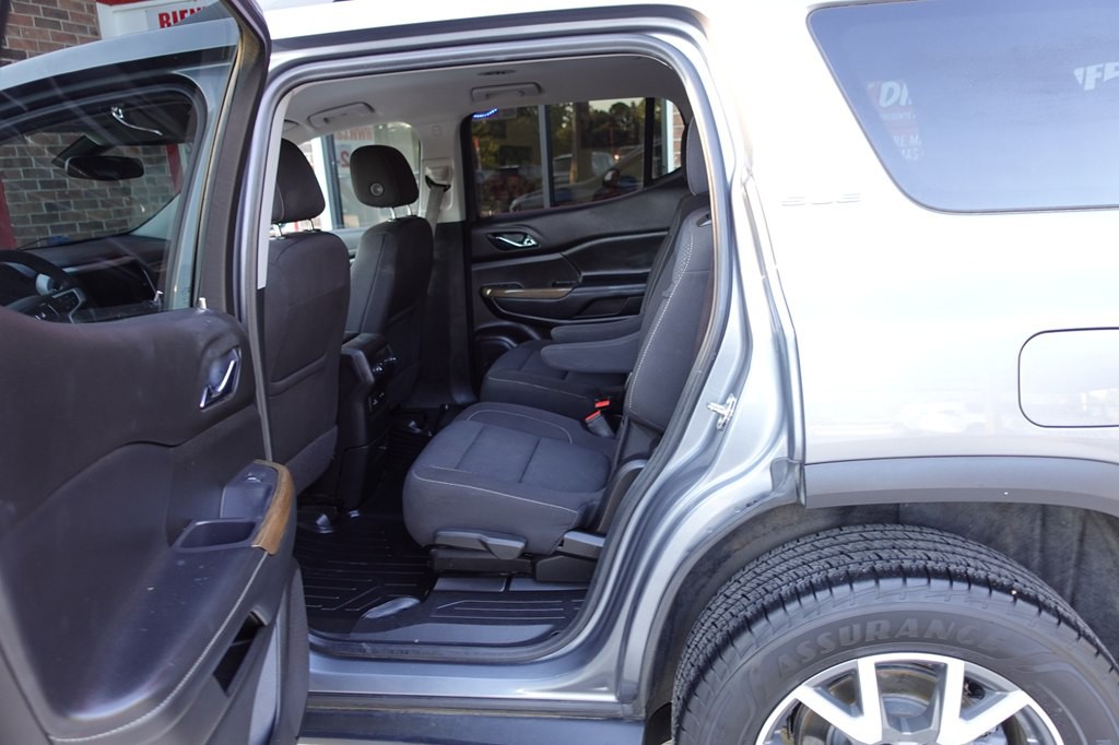 2021 GMC Acadia Image 27