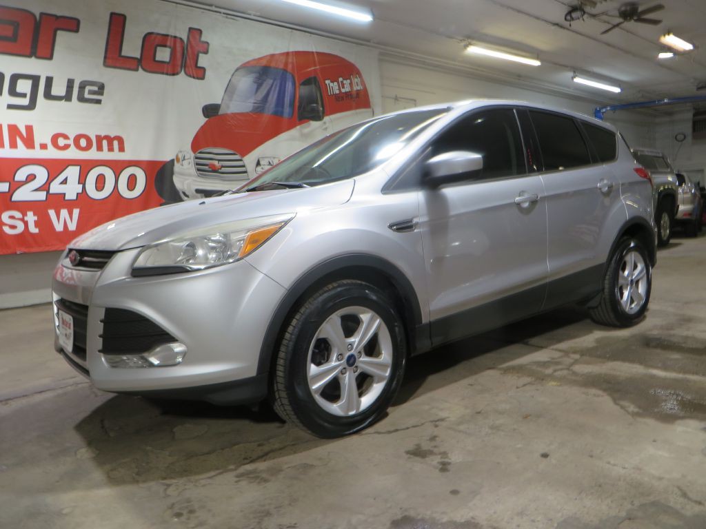 2015 Ford Escape Image 2