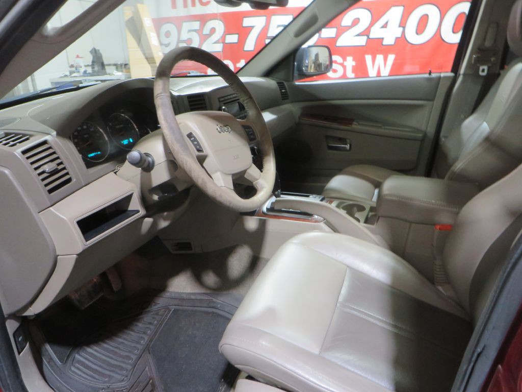 2007 Jeep Grand Cherokee Image 11