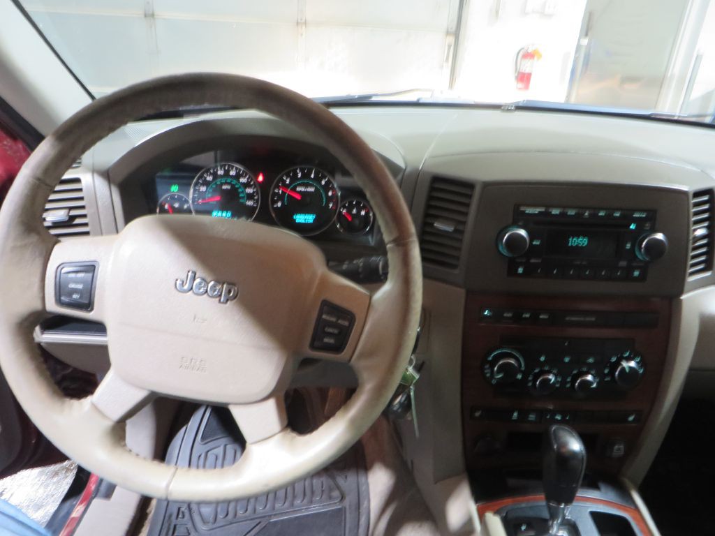 2007 Jeep Grand Cherokee Image 21
