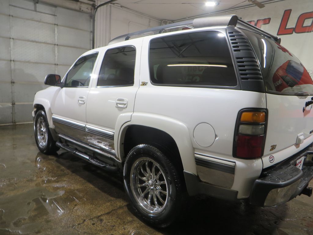 2004 Chevrolet Tahoe Image 7