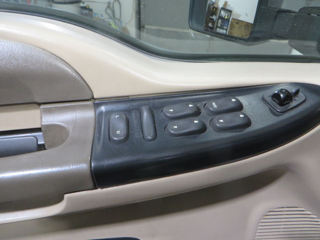2000 Ford F-350 Image 13
