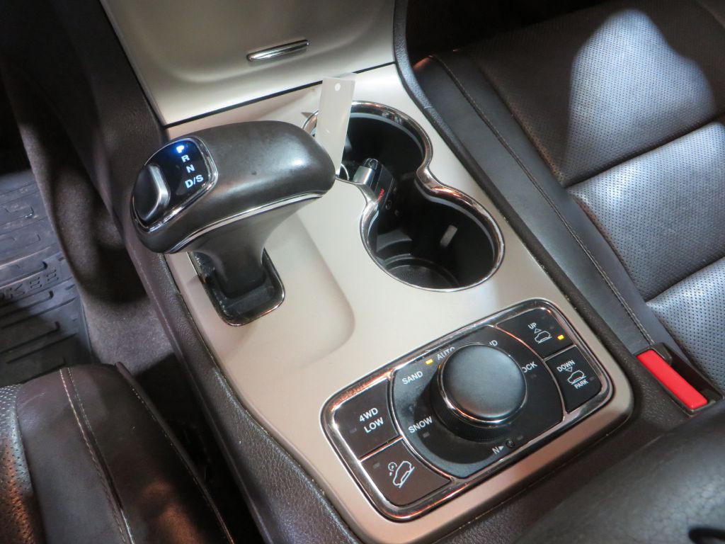 2014 Jeep Grand Cherokee Image 16