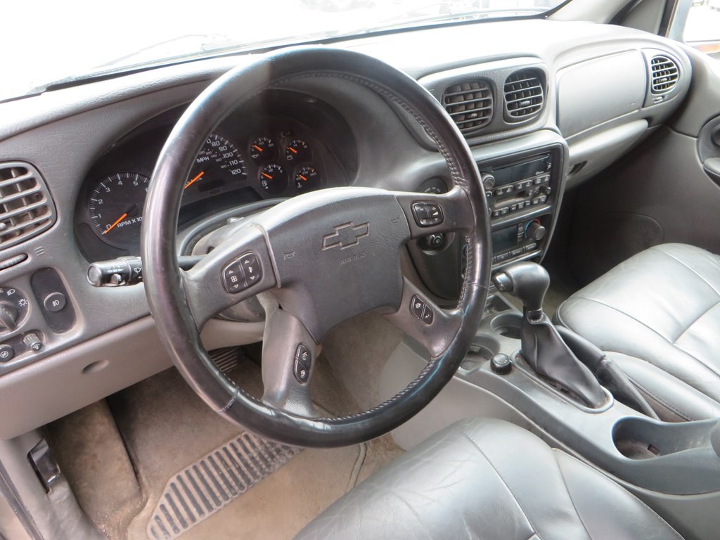 2003 Chevrolet Trailblazer Image 11