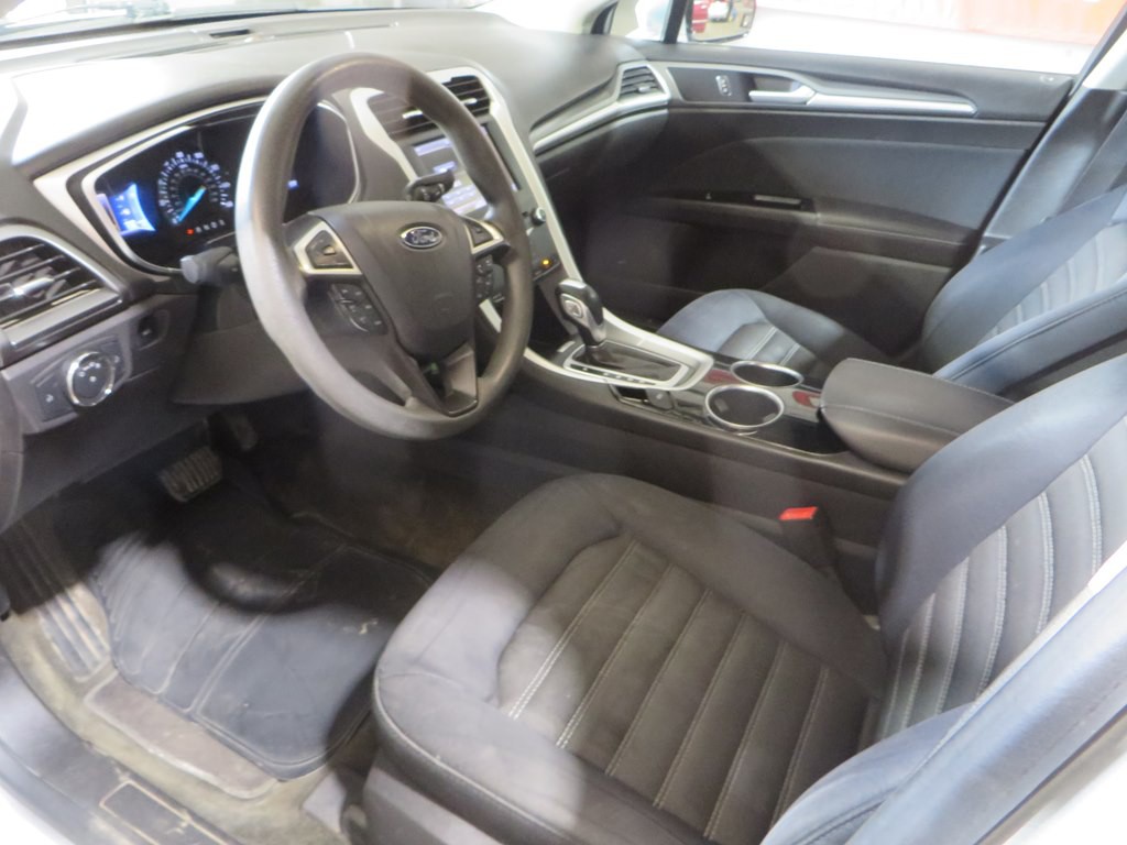 2013 Ford Fusion Image 11