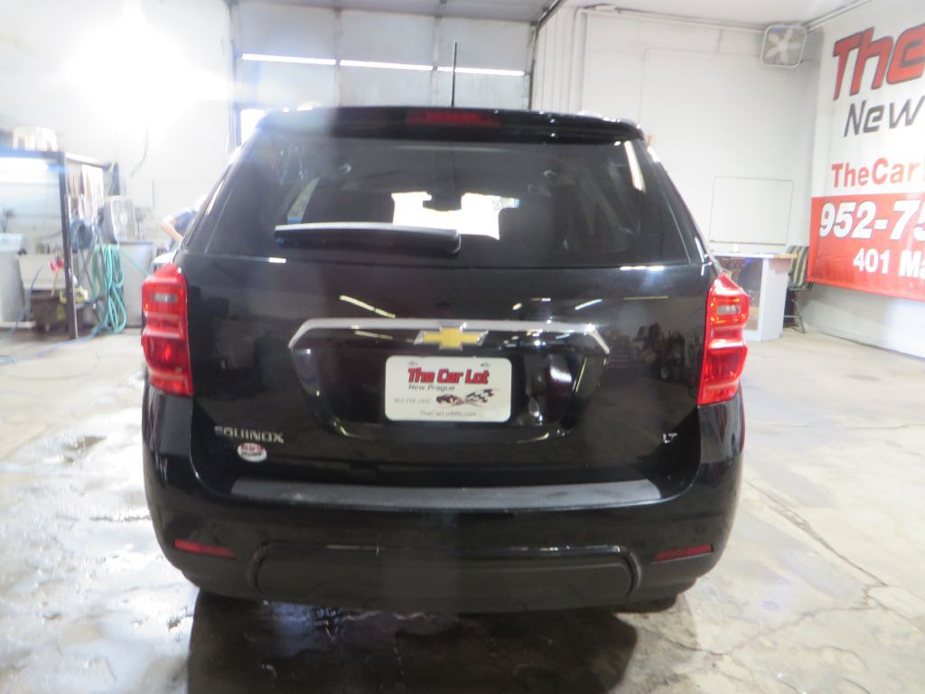2017 Chevrolet Equinox Image 7