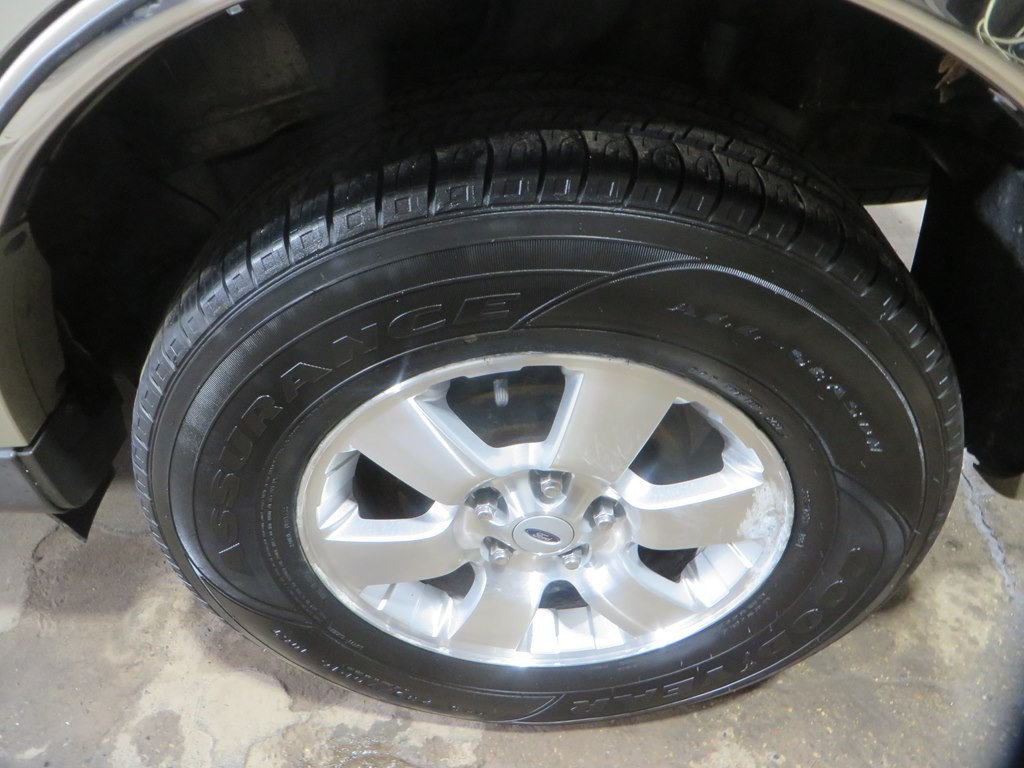 2010 Ford Escape Image 10