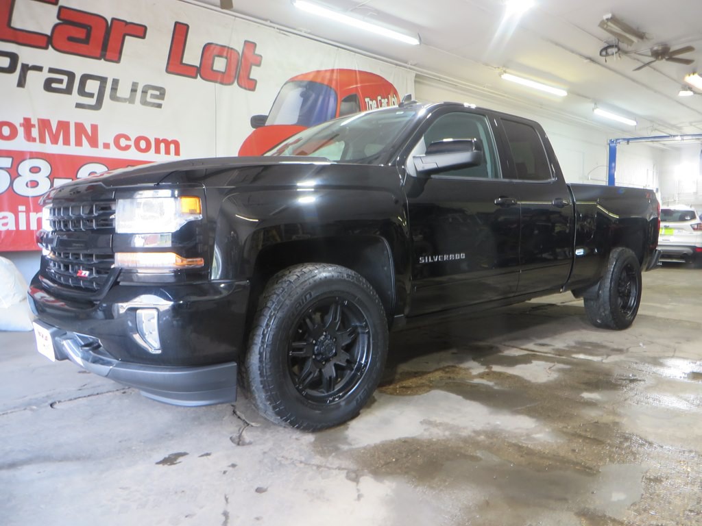 2018 Chevrolet Silverado 1500 Image 1