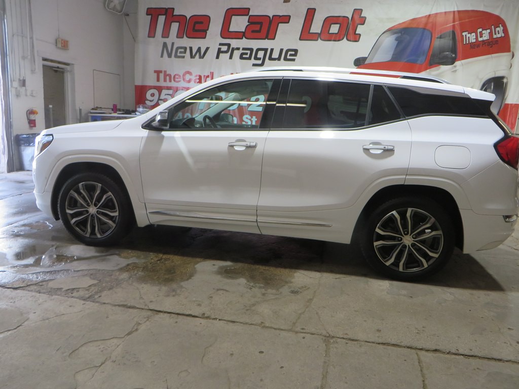 2019 GMC Terrain Image 9