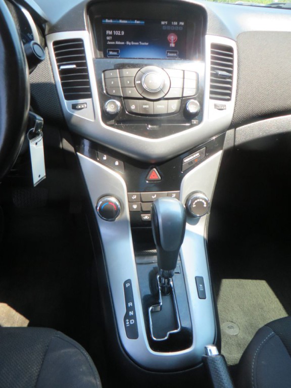 2014 Chevrolet Cruze Image 11
