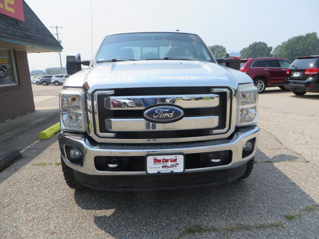 2011 Ford F-250 Image 2
