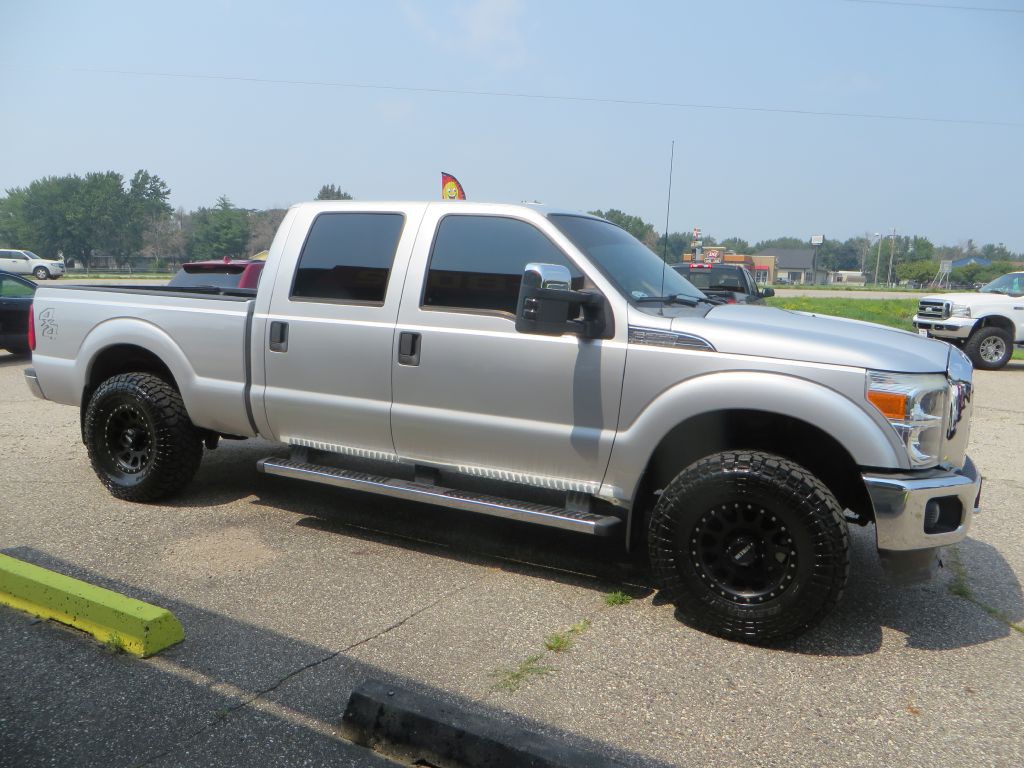 2011 Ford F-250 Image 4