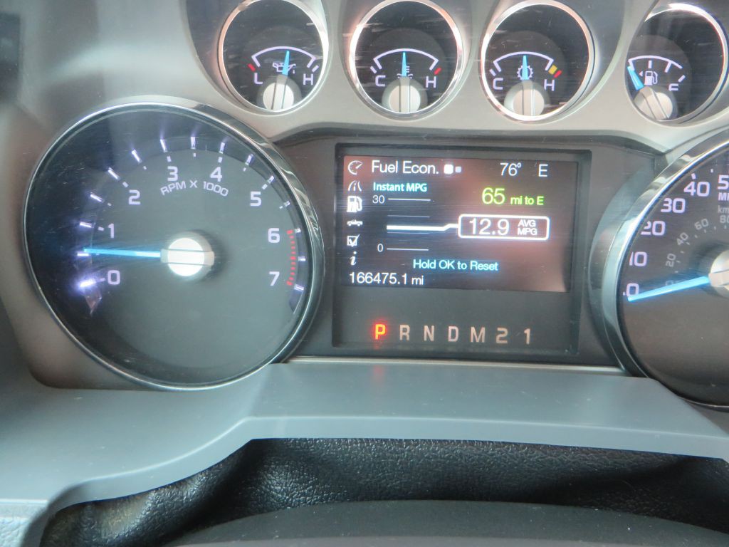 2011 Ford F-250 Image 12