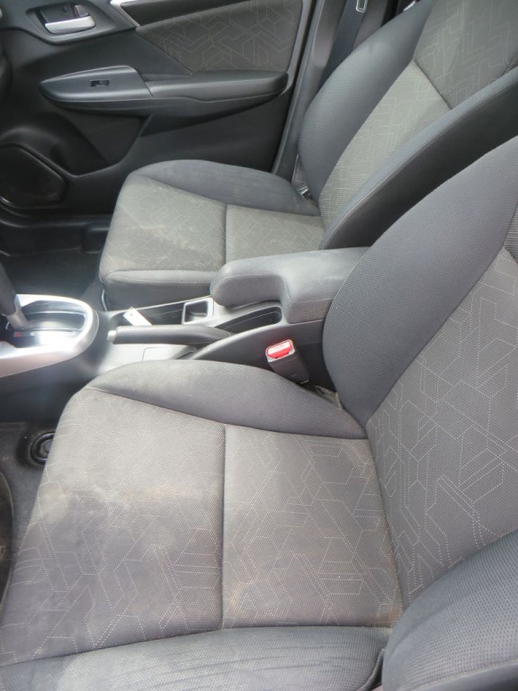 2015 Honda Fit Image 9