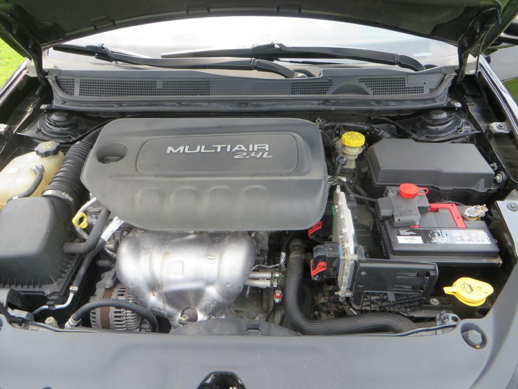 2015 Dodge Dart Image 17