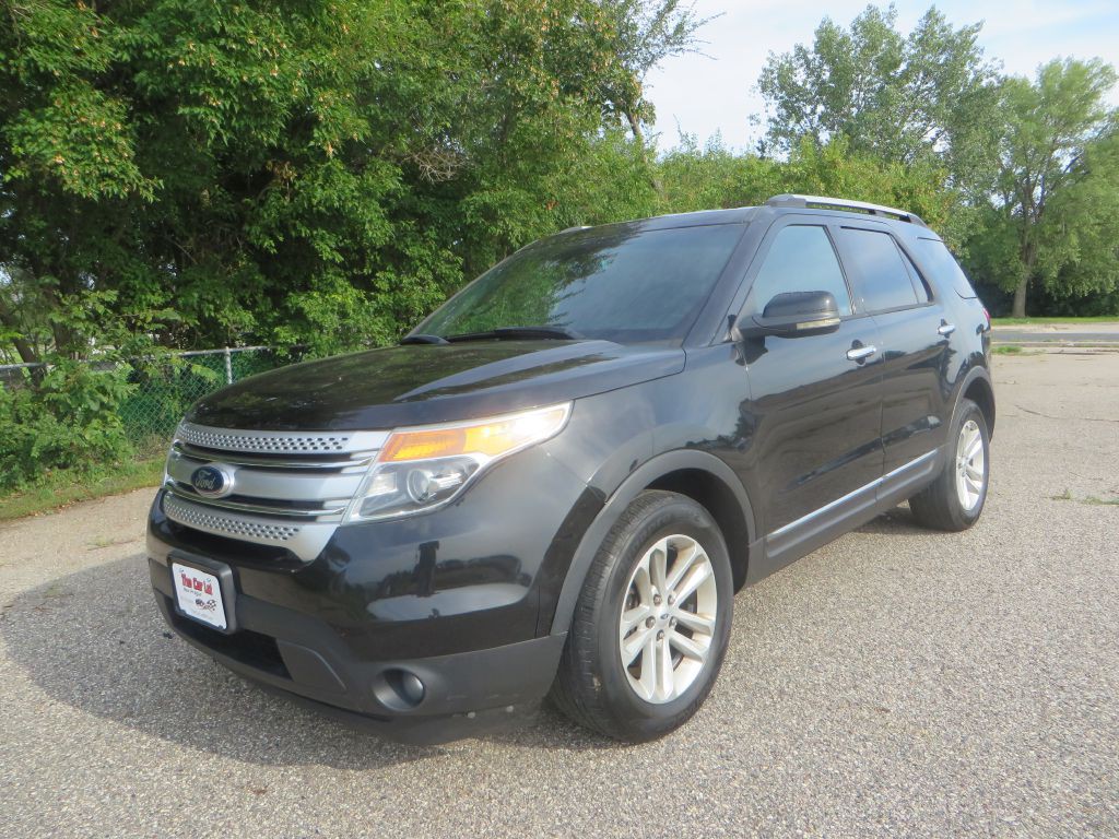 2013 Ford Explorer Image 2