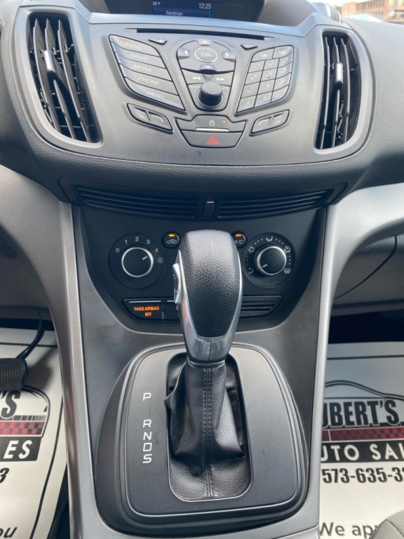 2015 Ford Escape Image 16