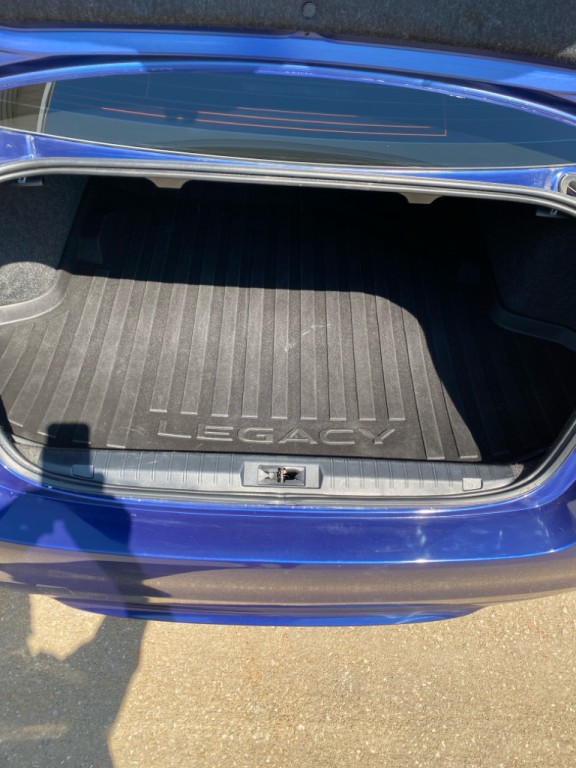 2016 Subaru Legacy Image 8