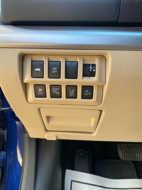 2016 Subaru Legacy Image 15