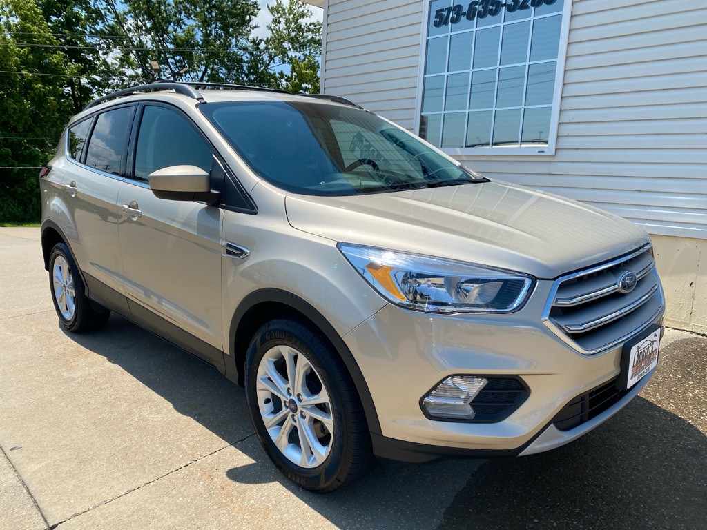 2018 Ford Escape Image 2