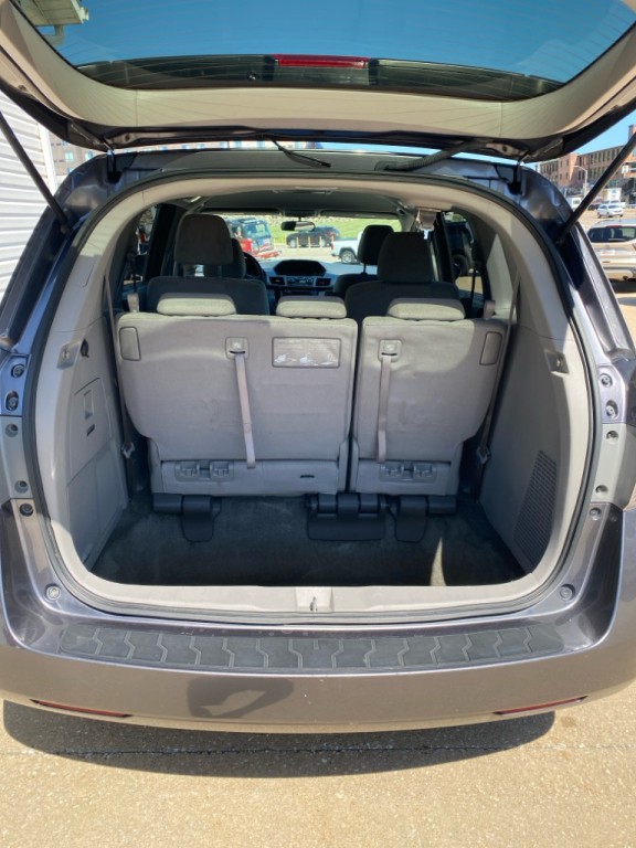 2016 Honda Odyssey Image 8