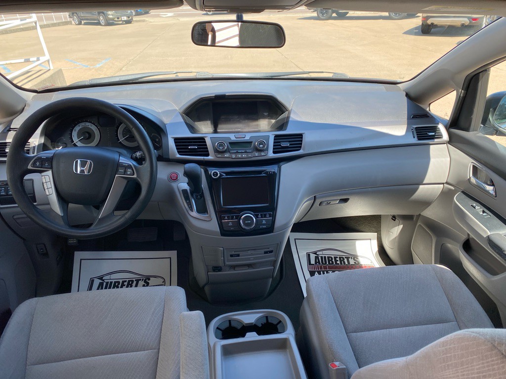 2016 Honda Odyssey Image 15