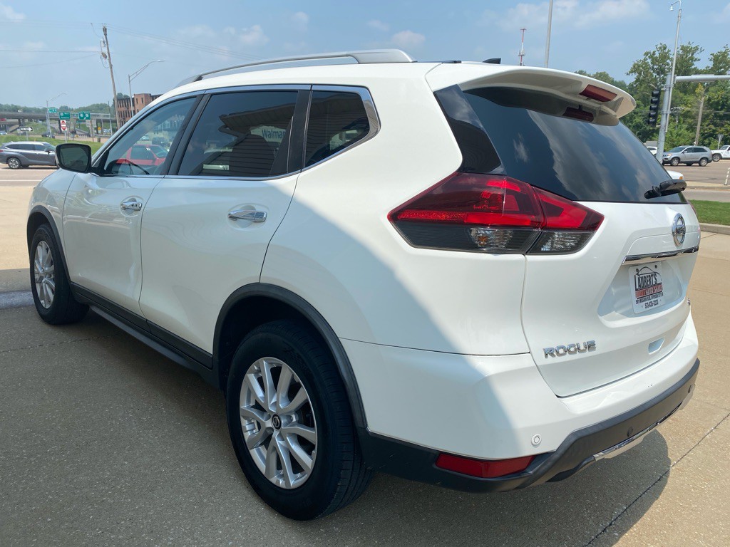 2020 Nissan Rogue Image 4