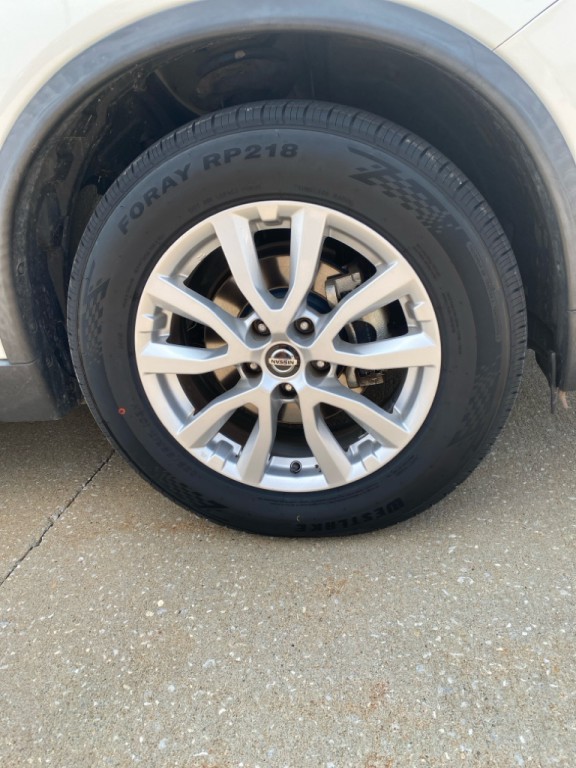 2020 Nissan Rogue Image 9