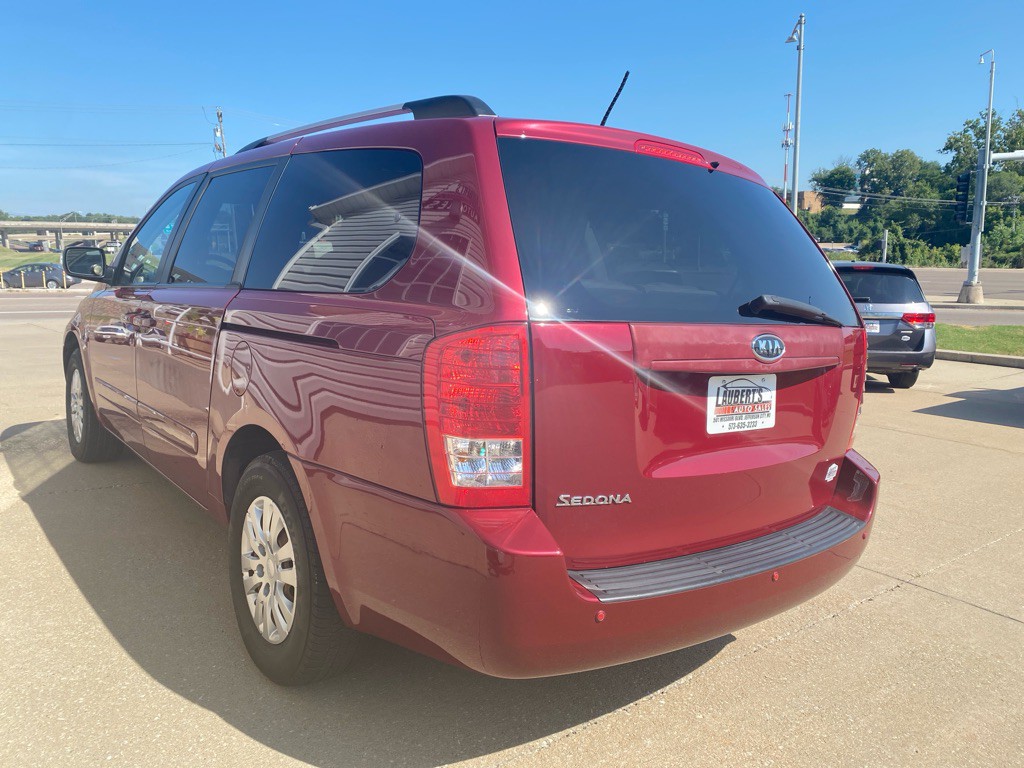 2012 Kia Sedona Image 4