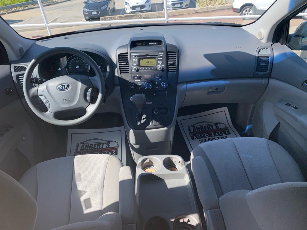 2012 Kia Sedona Image 14