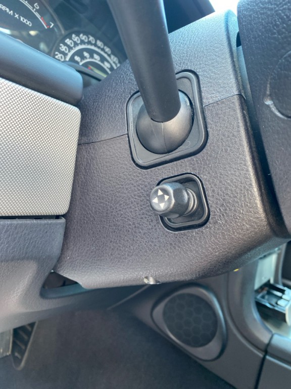 2004 Lincoln LS Image 17