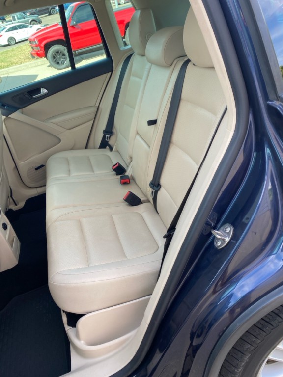 2015 Volkswagen Tiguan Image 11