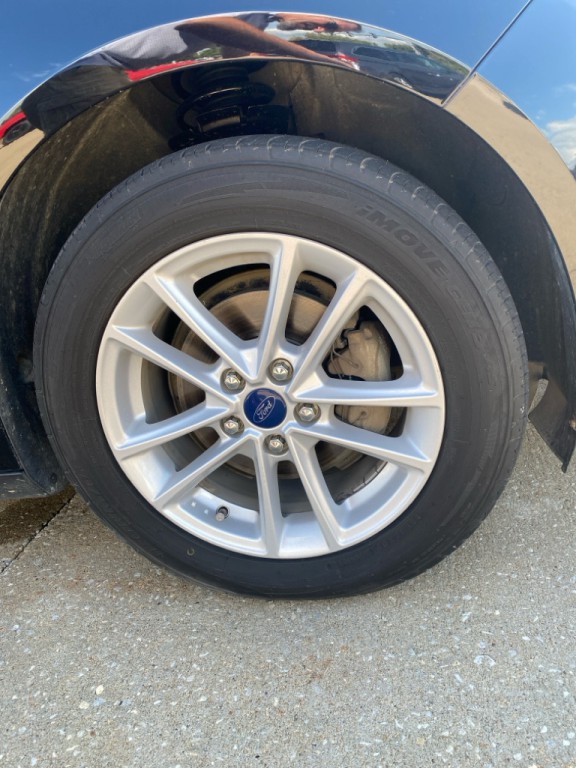 2018 Ford Focus Image 9