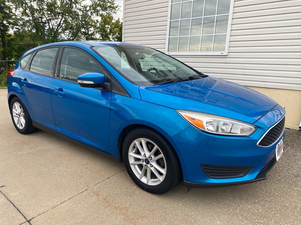 2016 Ford Focus Image 2