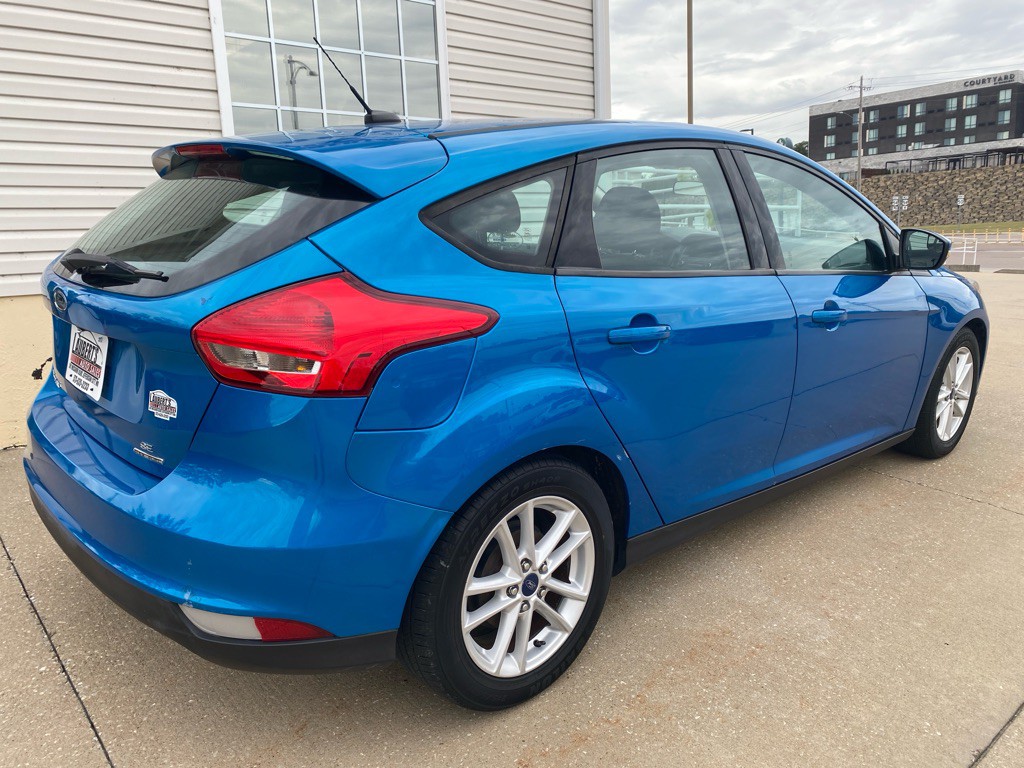 2016 Ford Focus Image 3